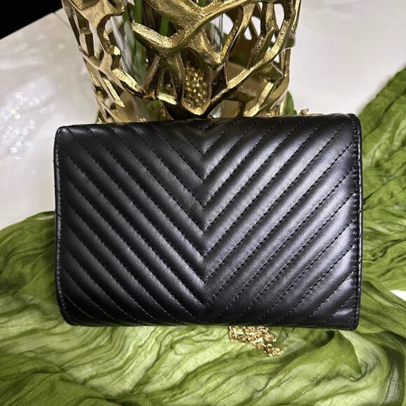 Black Quilted Chevron Shoulder Bag With Gold Chain And Tassel - Picture 3 of 6